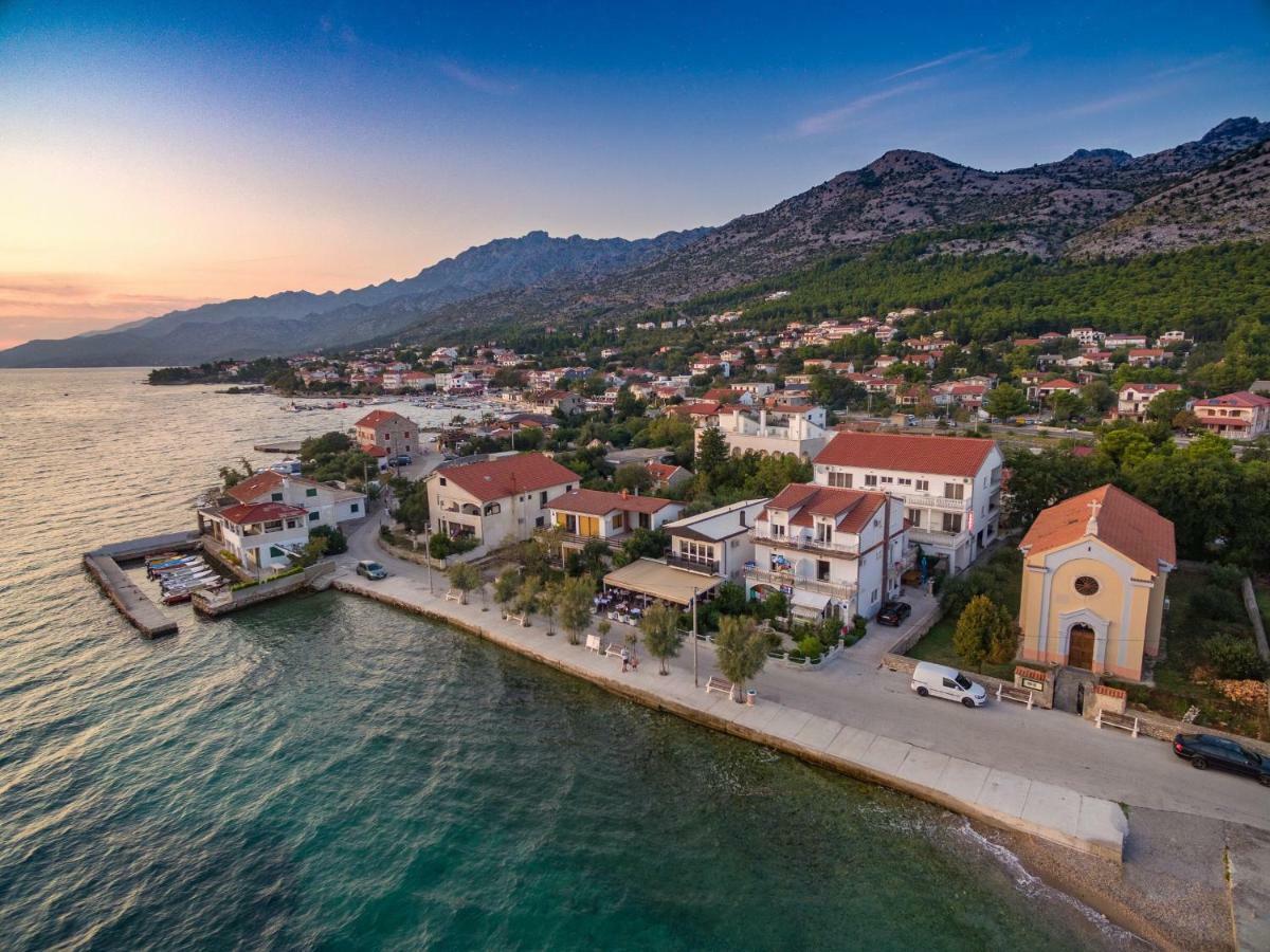 Apartments Dalmacija Starigrad Paklenica Exterior foto